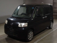 2011 Daihatsu Tanto