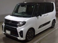 2019 Daihatsu Tanto Custom