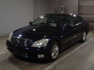 2004 Toyota Crown