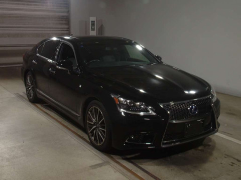 2013 Lexus LS UVF45[2]