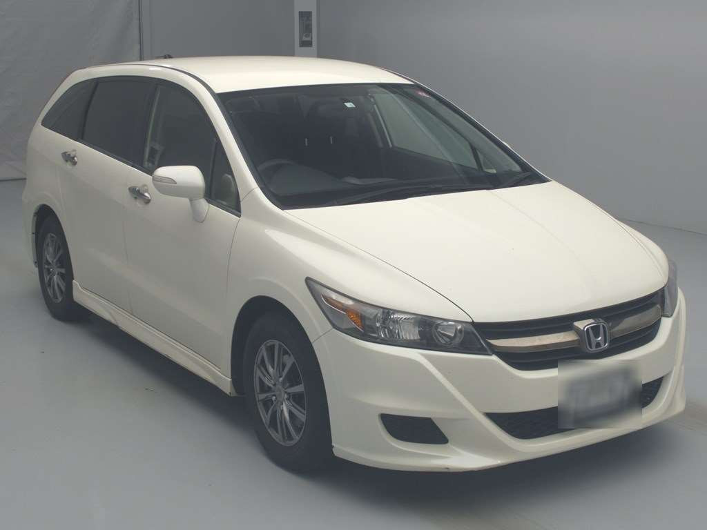 2010 Honda Stream RN6[2]