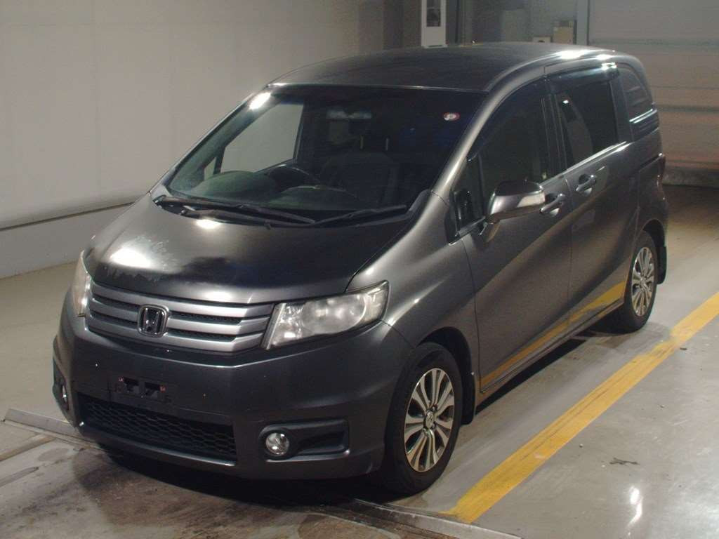 2012 Honda Freed Spike GB3[0]