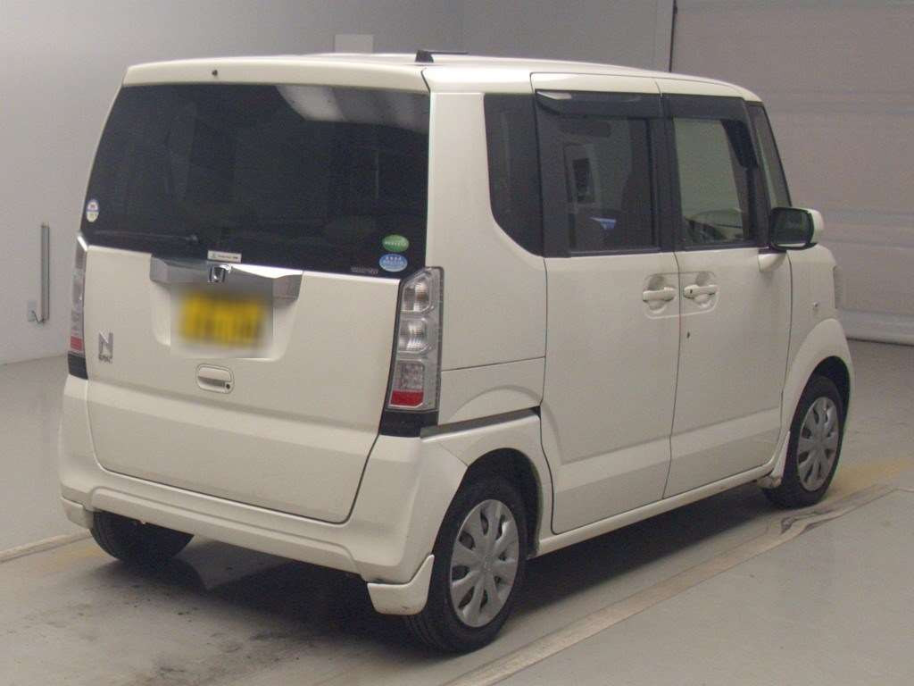 2016 Honda N-BOX JF1[1]