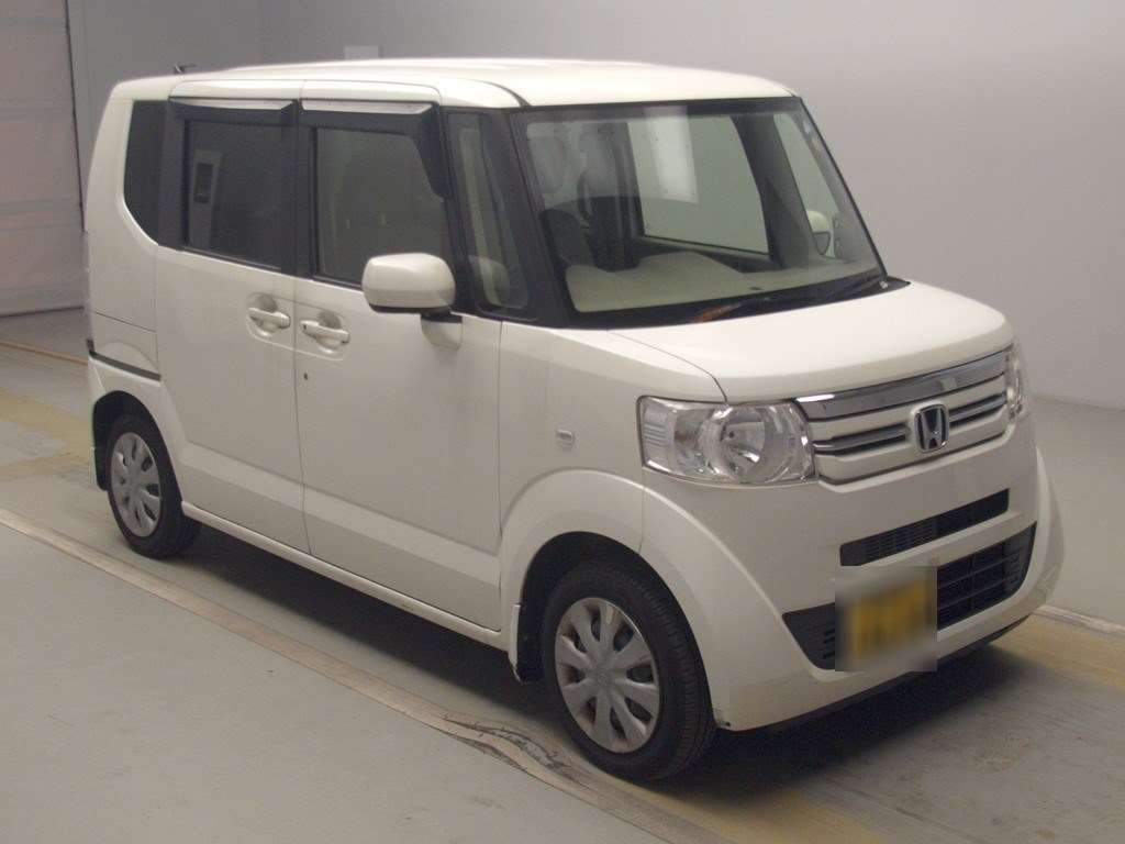 2016 Honda N-BOX JF1[2]