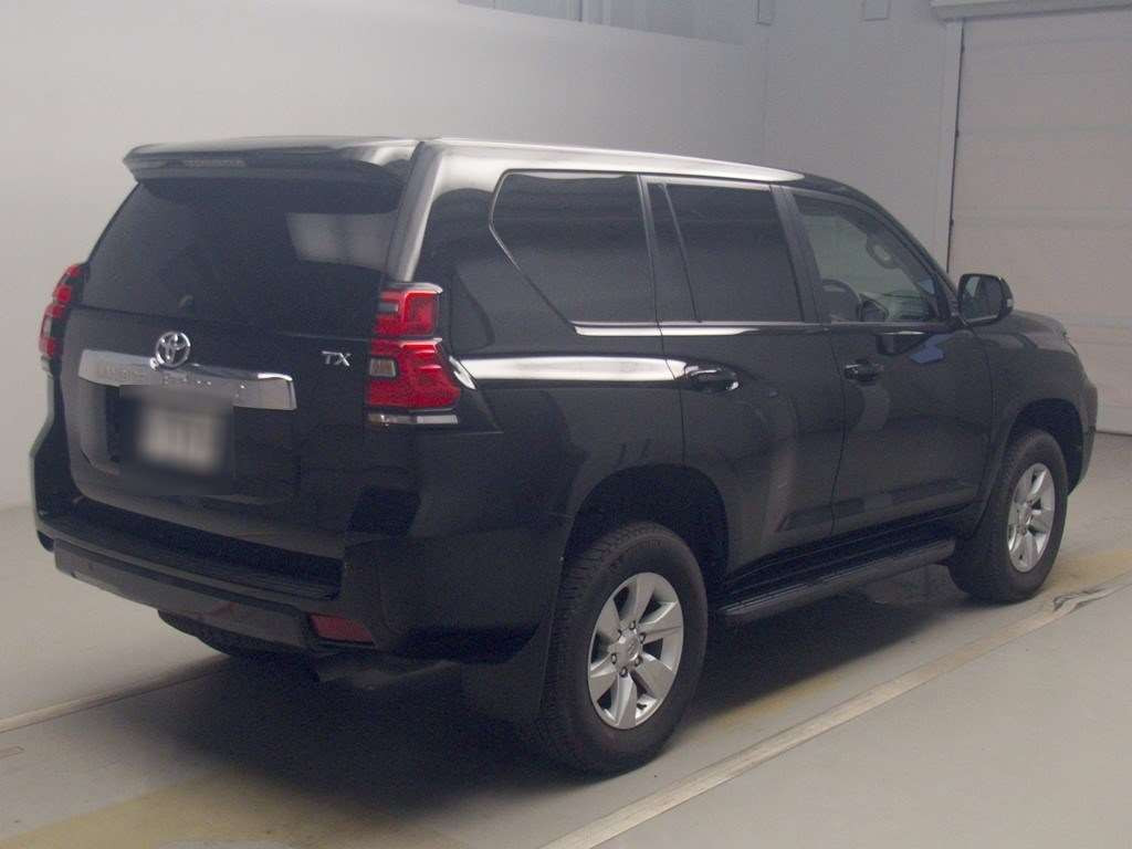 2020 Toyota Land Cruiser Prado TRJ150W[1]