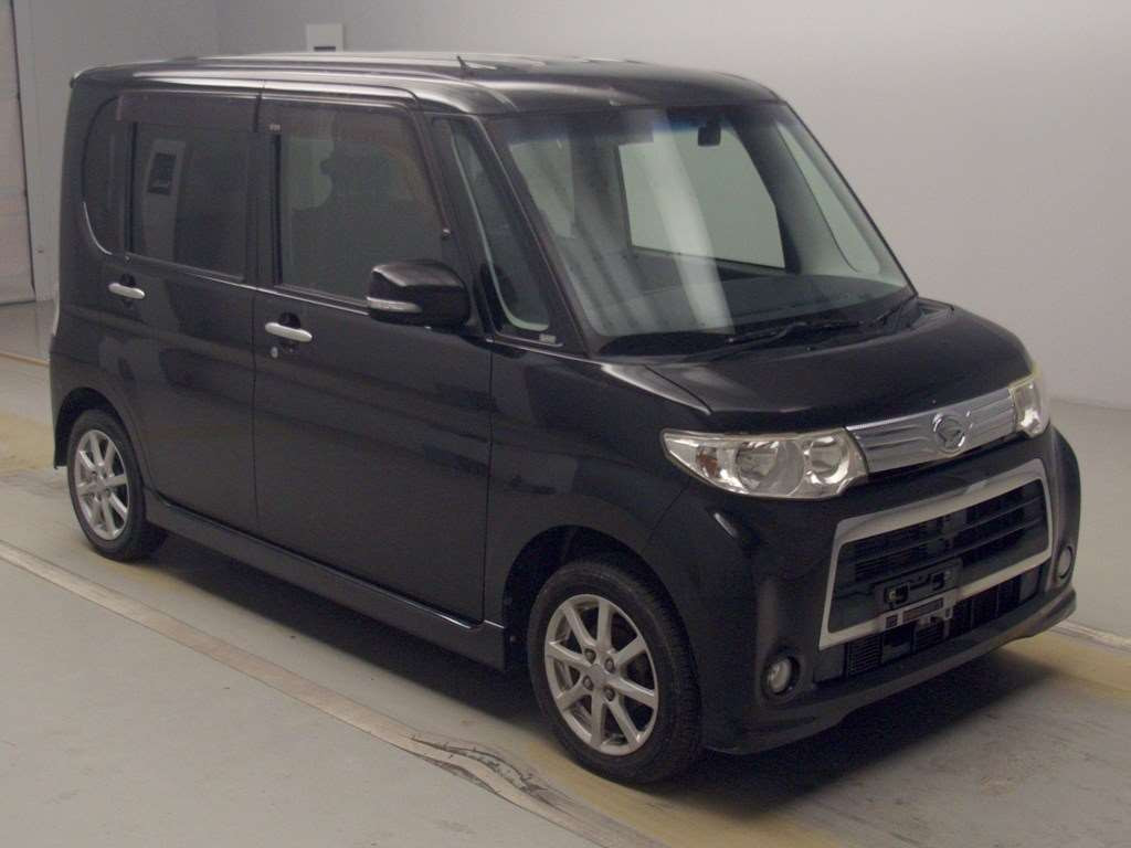 2011 Daihatsu Tanto L375S[2]