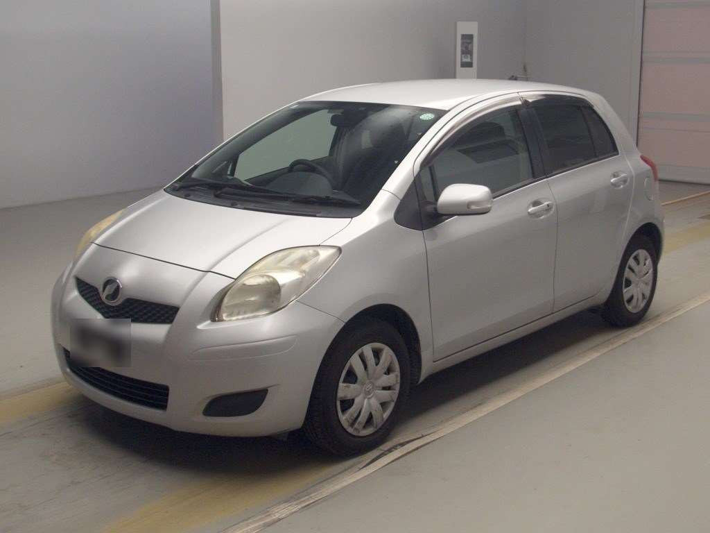 2009 Toyota Vitz SCP90[0]