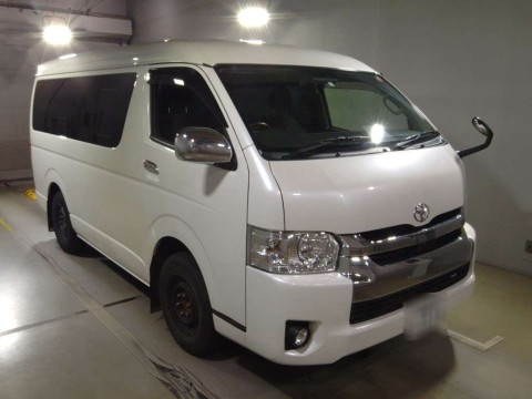 2020 Toyota Hiace Wagon TRH219W[2]