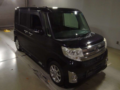 2013 Daihatsu Tanto LA600S[2]