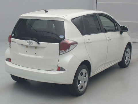 2015 Toyota Ractis NCP125[1]