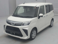 2022 Toyota Roomy