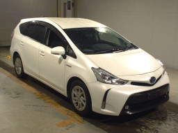 2015 Toyota Prius alpha