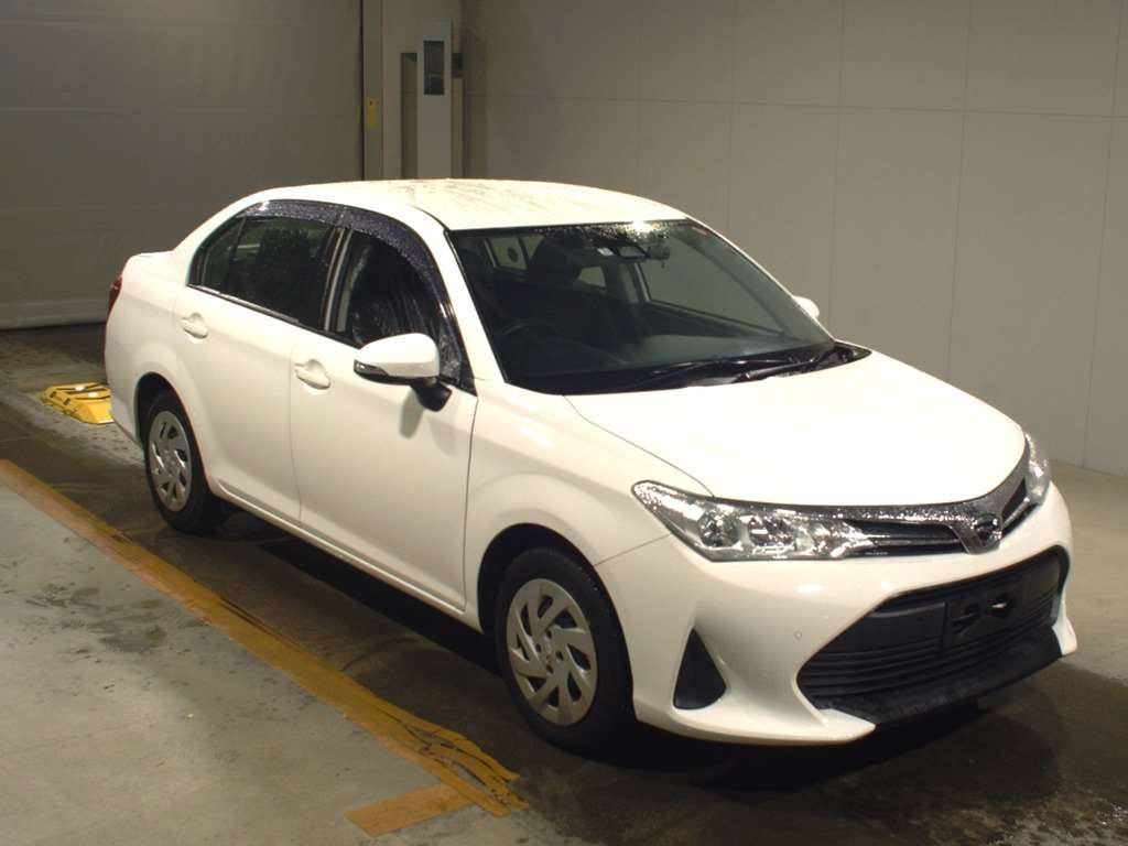 2019 Toyota Corolla Axio NRE161[2]