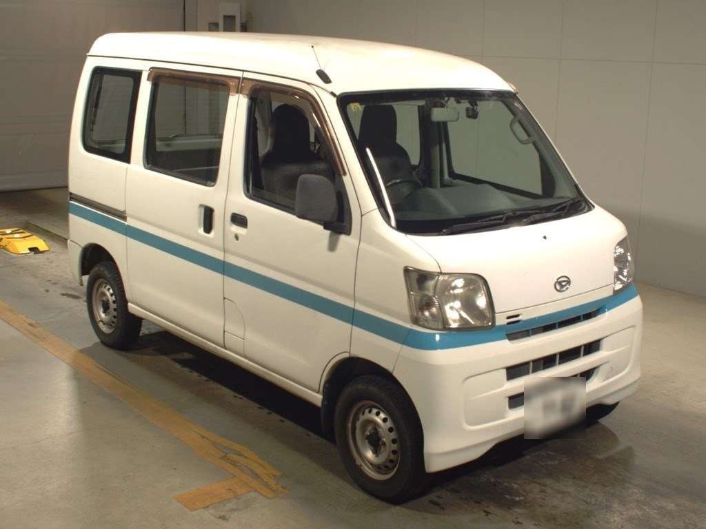 2012 Daihatsu Hijet Cargo S321V[2]