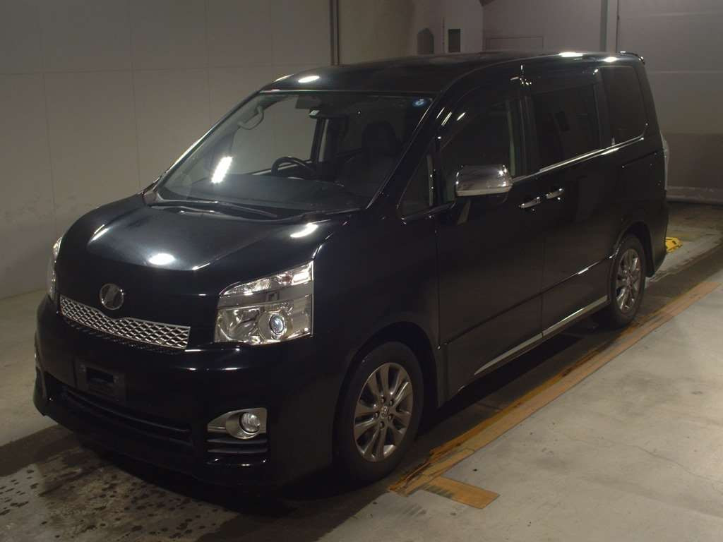 2013 Toyota Voxy ZRR70W[0]