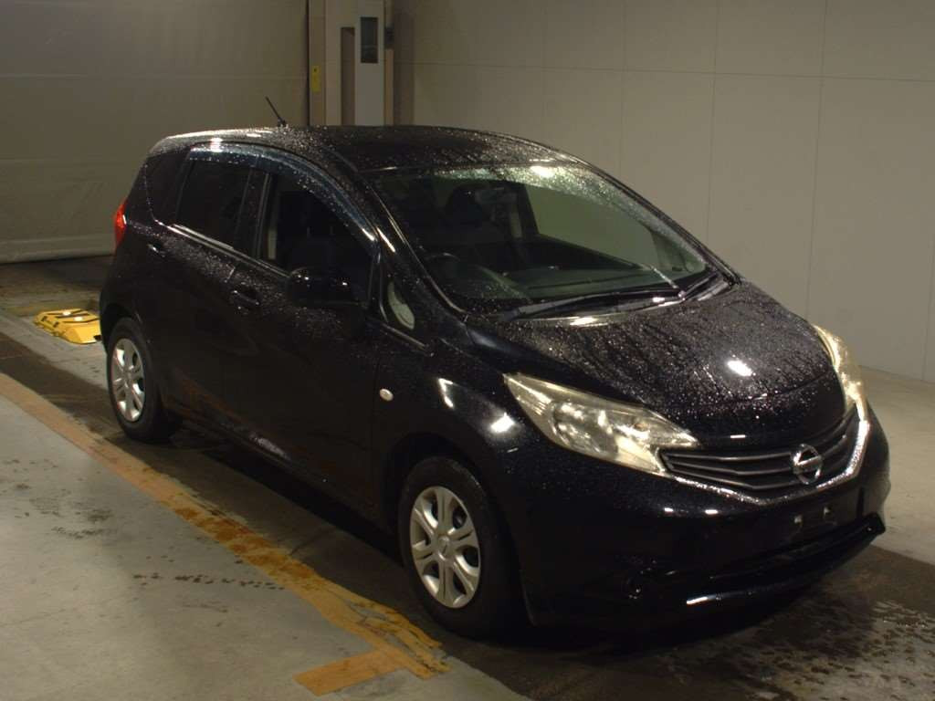 2014 Nissan Note E12[2]