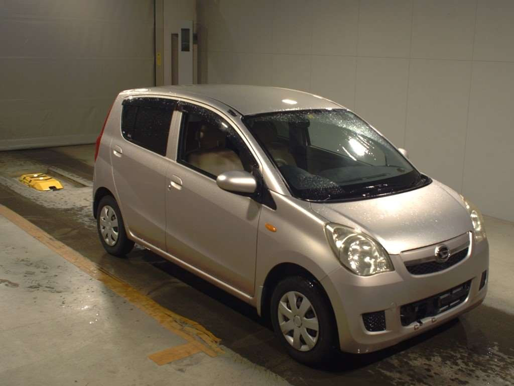 2010 Daihatsu Mira L275S[2]