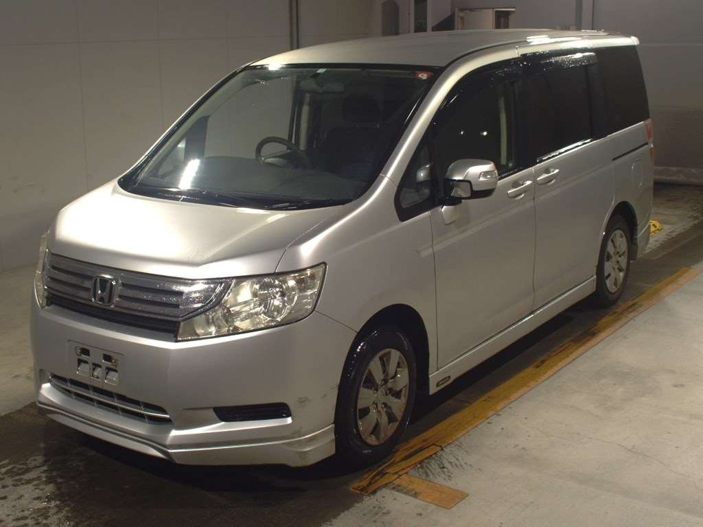 2010 Honda Step WGN RK1[0]