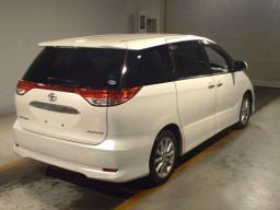 2012 Toyota Estima