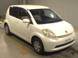 2005 Toyota Passo