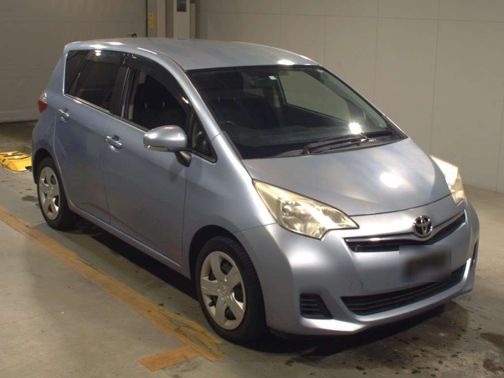 2014 Toyota Ractis NCP120[2]