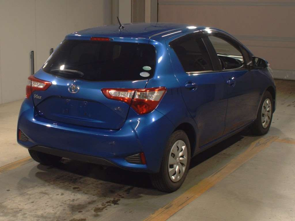 2017 Toyota Vitz NSP130[1]