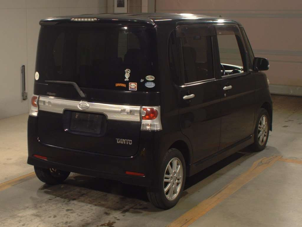 2010 Daihatsu Tanto Custom L375S[1]