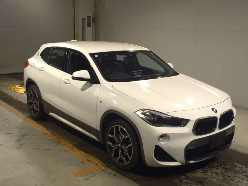 2020 BMW X2 YK20[2]