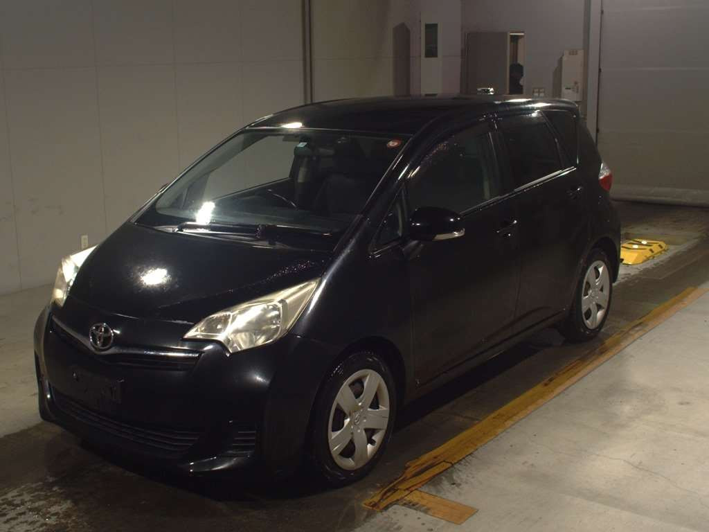 2011 Toyota Ractis NCP120[0]