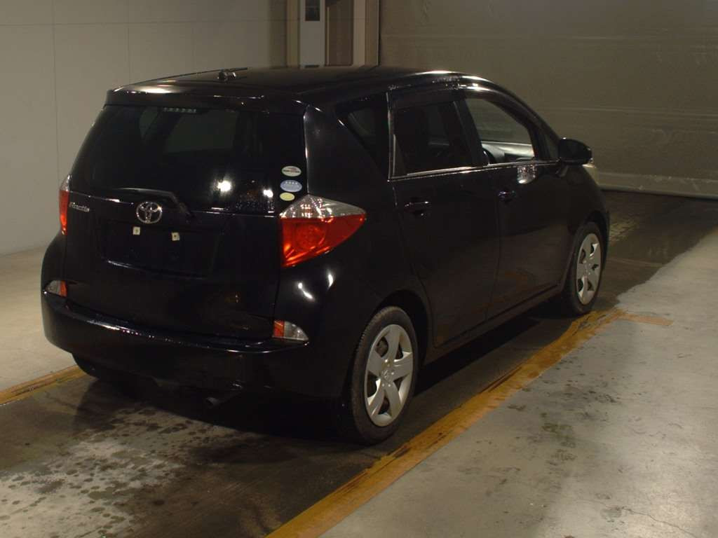 2011 Toyota Ractis NCP120[1]