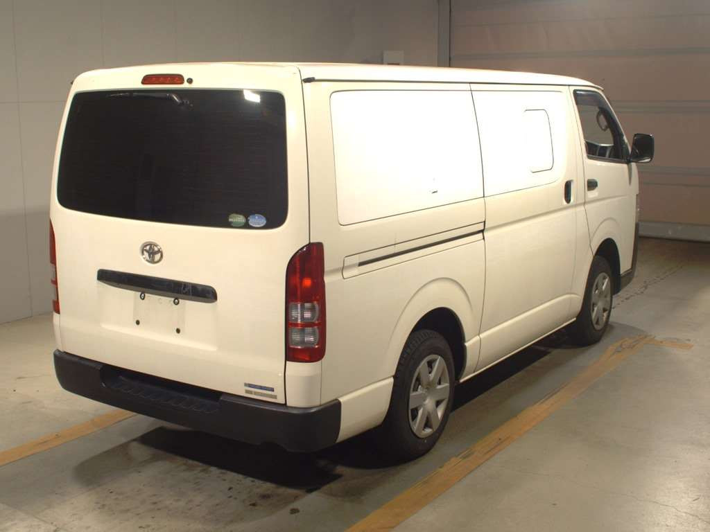 2017 Toyota Hiace Van KDH201V[1]