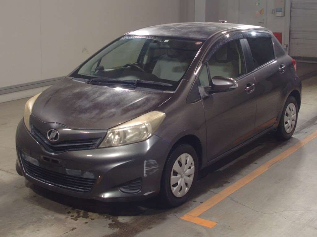 2012 Toyota Vitz NSP130[0]