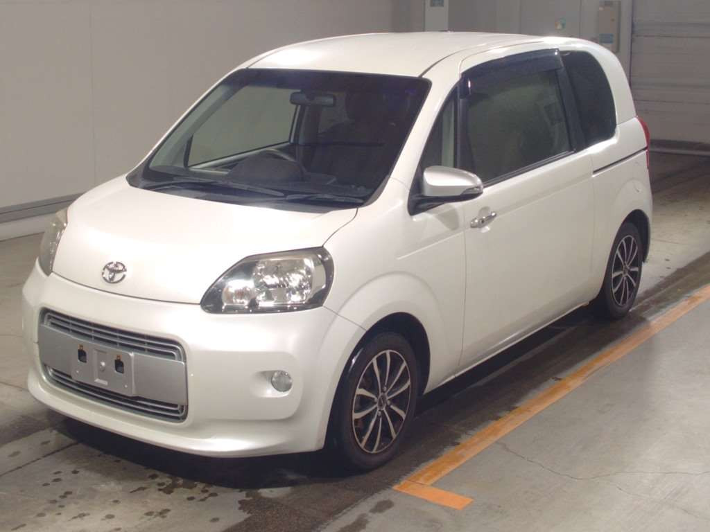 2014 Toyota Porte NCP141[0]