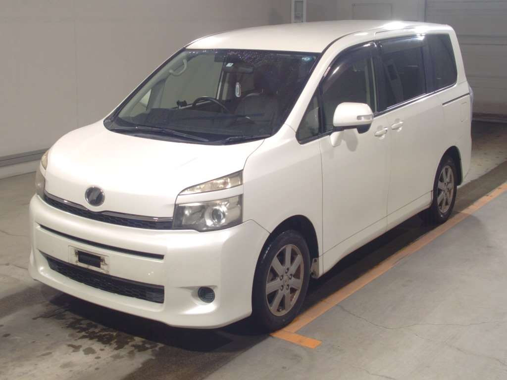 2013 Toyota Voxy ZRR70G[0]