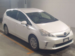 2013 Toyota Prius alpha