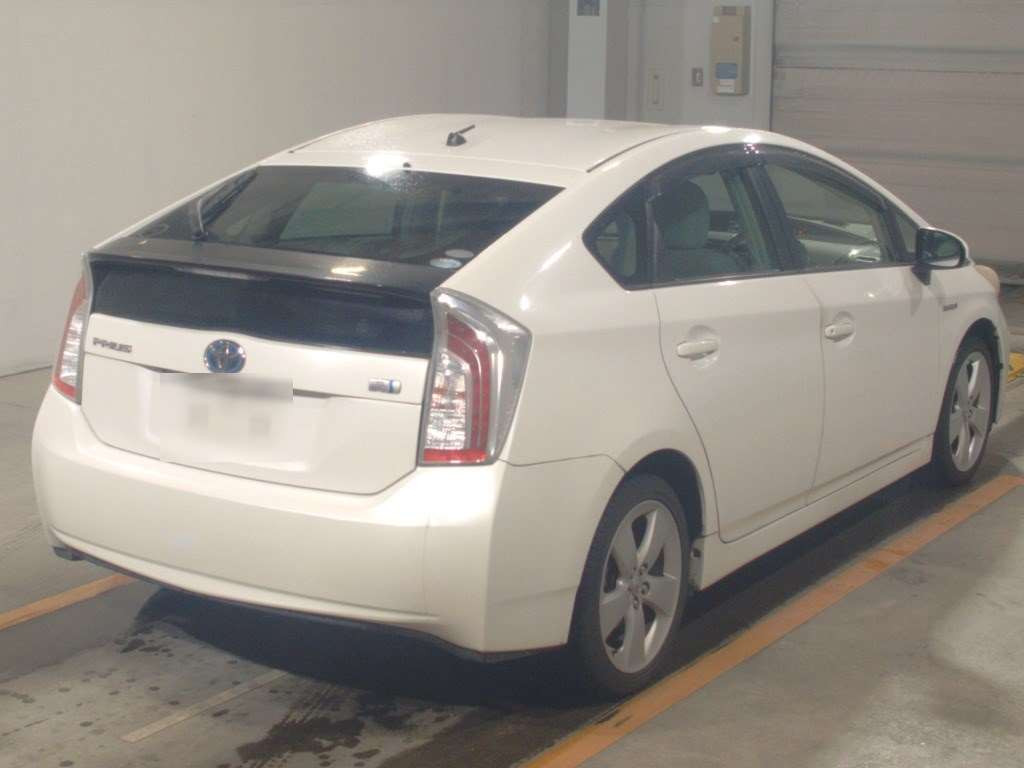 2011 Toyota Prius ZVW30[1]