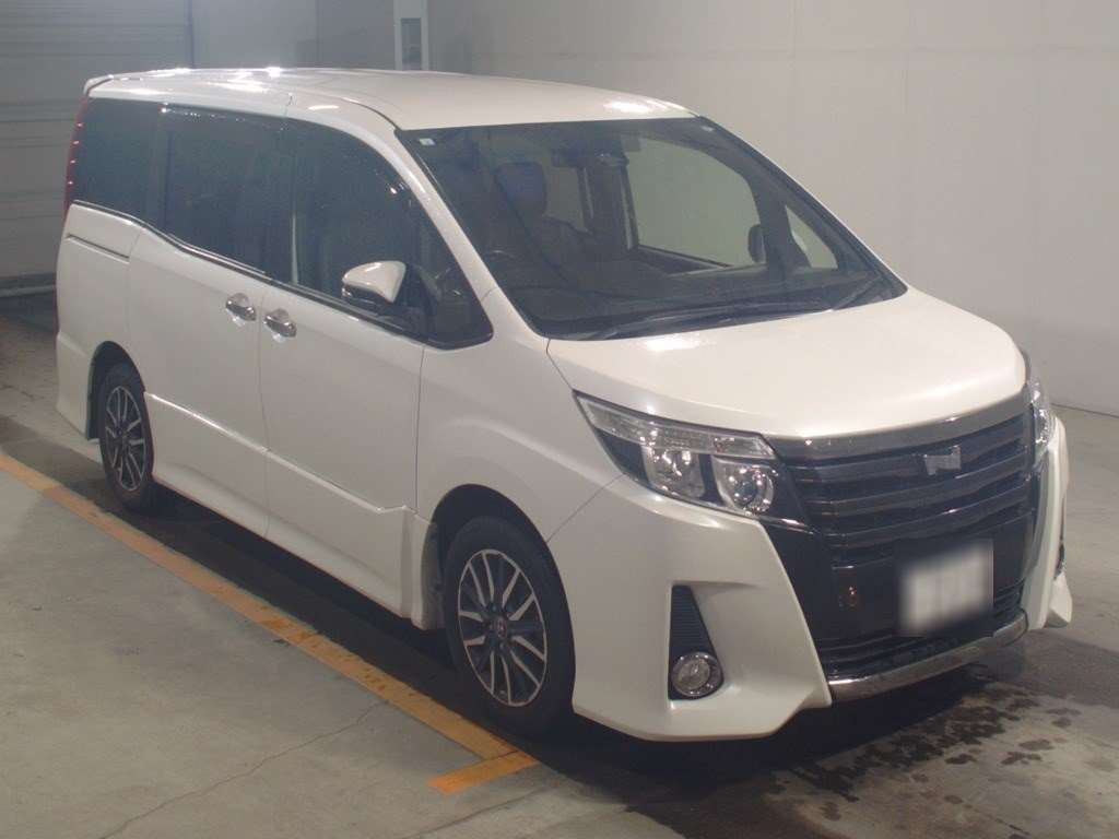 2017 Toyota Noah ZRR80W[2]