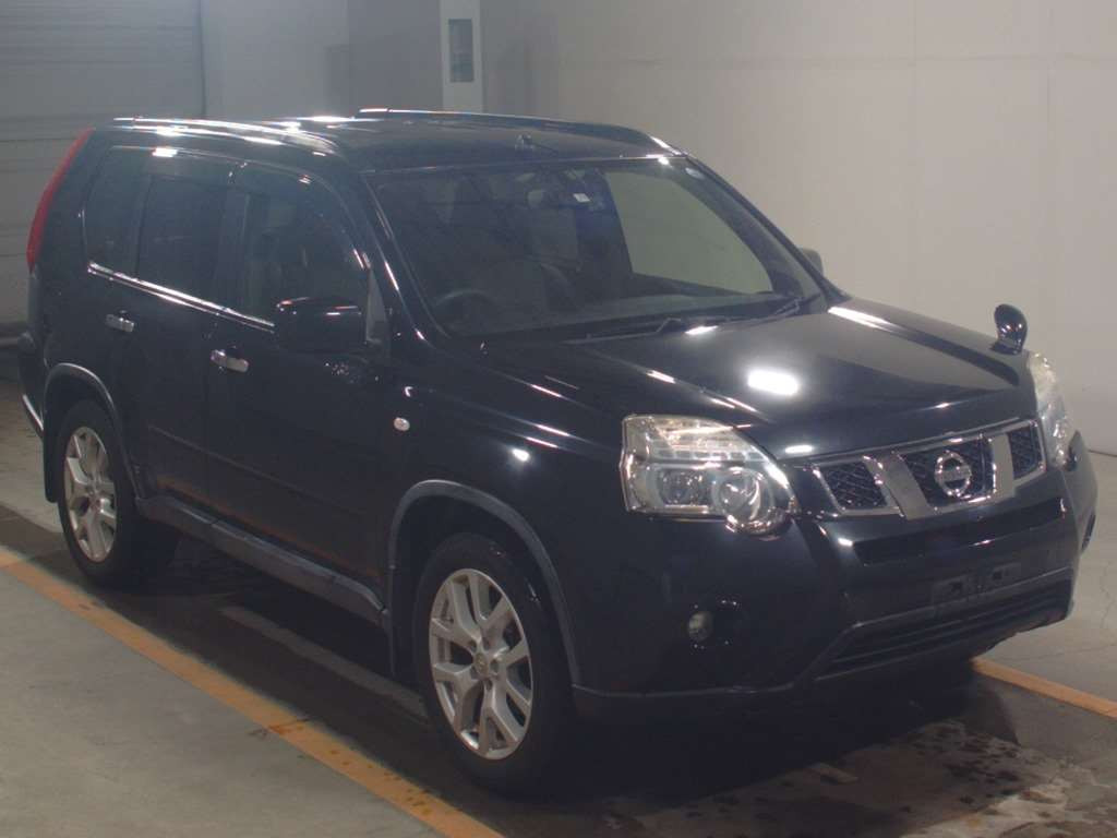 2013 Nissan X-Trail T31[2]