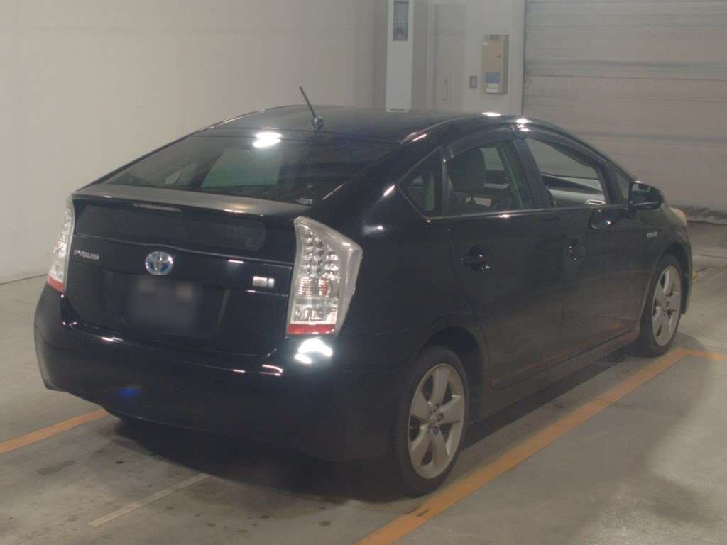 2009 Toyota Prius ZVW30[1]