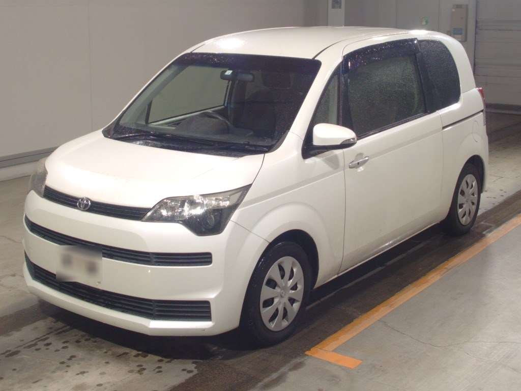 2014 Toyota Spade NCP141[0]