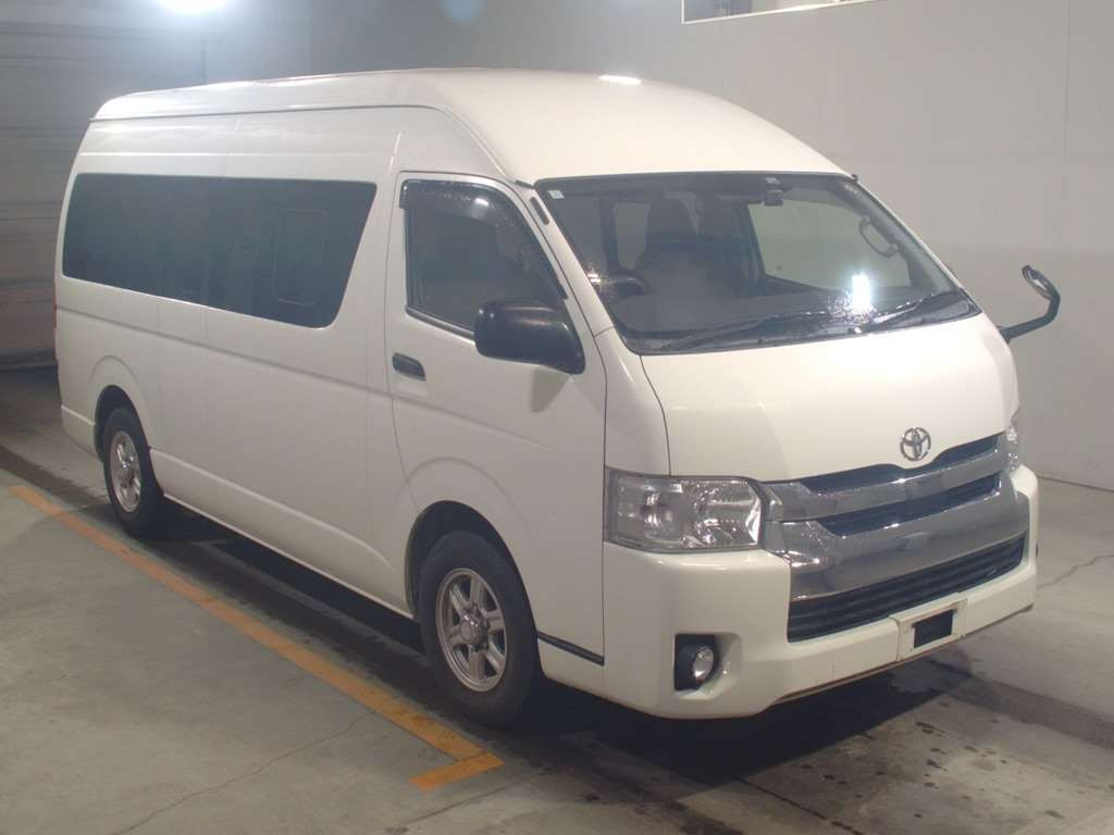 2018 Toyota Hiace Van TRH221K[2]