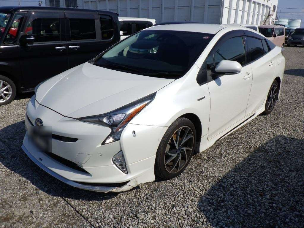 2018 Toyota Prius ZVW50[0]