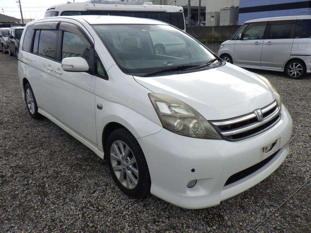 2008 Toyota Isis ANM10W[2]