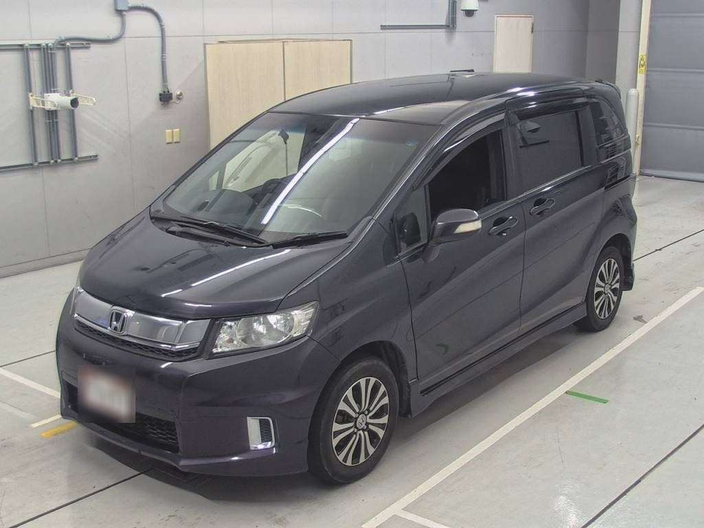 2014 Honda Freed Spike GB3[0]