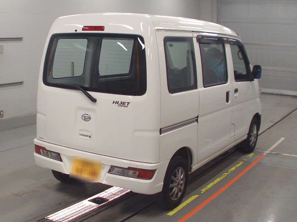 2021 Daihatsu Hijet Cargo S321V[1]