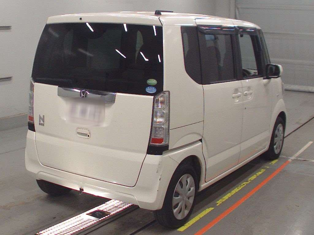 2017 Honda N-BOX JF1[1]