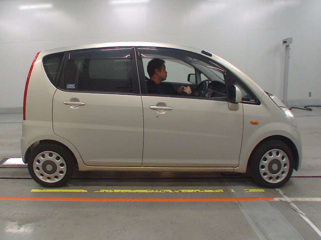 2008 Daihatsu Move L175S[2]