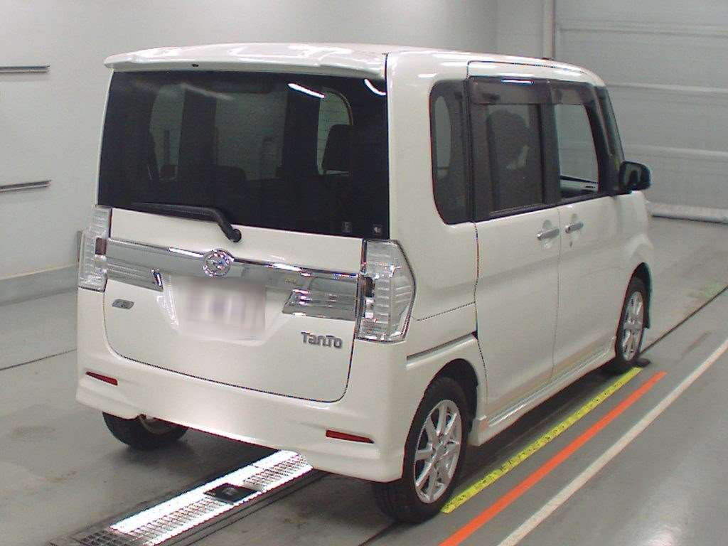 2014 Daihatsu Tanto LA600S[1]