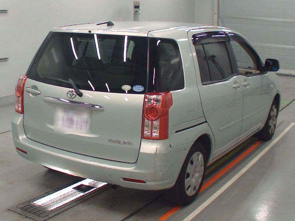 2007 Toyota Raum NCZ20[1]