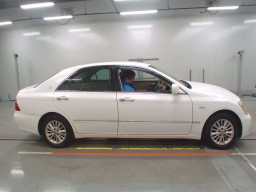 2006 Toyota Crown